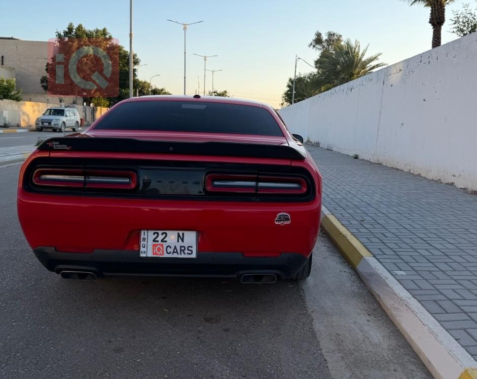 Dodge Challenger